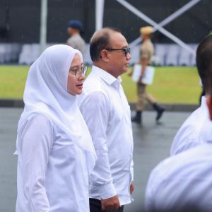 Karangan Bunga Ucapan Kepada Bupati Banyuwangi Diimbau Diganti Paket Sembako Karangan Bunga Ucapan Kepada Bupati Banyuwangi Diimbau Diganti Paket Sembako