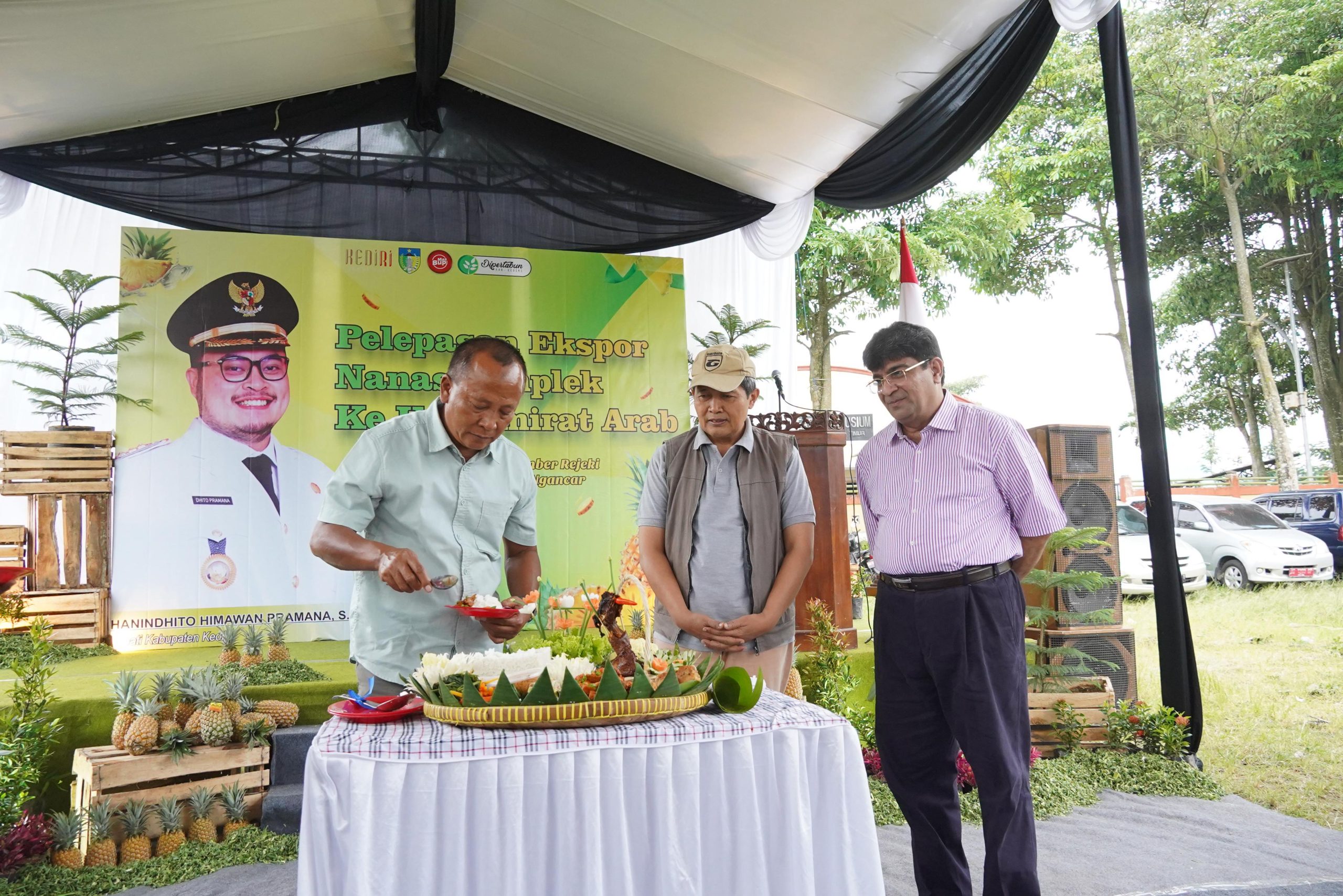 Ekspor 20 Ton Perdana Dilepas, Pemkab Kediri Dorong Petani Nanas Tembus Pasar UEA