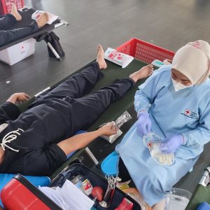 Pesilat PSHT Kota Kediri Gelar Donor Darah, Raih Sabuk Baru dengan Aksi Kemanusiaan Pesilat PSHT Kota Kediri Gelar Donor Darah, Raih Sabuk Baru dengan Aksi Kemanusiaan