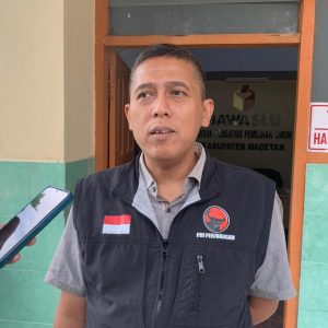 Paslon Sujatno – Ida, Klarifikasi Terkait Dugaan Pembagian Sembako Jelang Pemungutan Suara Paslon Sujatno – Ida, Klarifikasi Terkait Dugaan Pembagian Sembako Jelang Pemungutan Suara