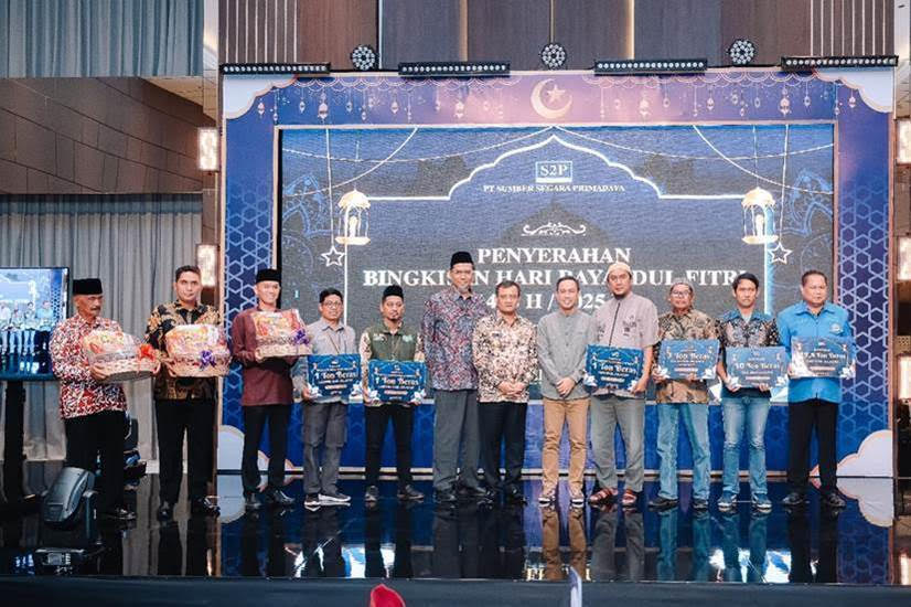 Masyarakat Sekitar PLTU Cilacap Terima 17.399 Paket Sembako dan Puluhan Ton Beras