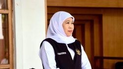 Hari Ini Peringatan Pasar Modal, Dari Makkah Khofifah Ajak Tingkatkan Literasi dan Cerdas Berinvestasi