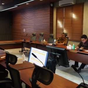 Mas Dhito Prioritaskan Perbaikan Jalan Kabupaten Kediri, Instruksikan PUPR Fokus di 2025