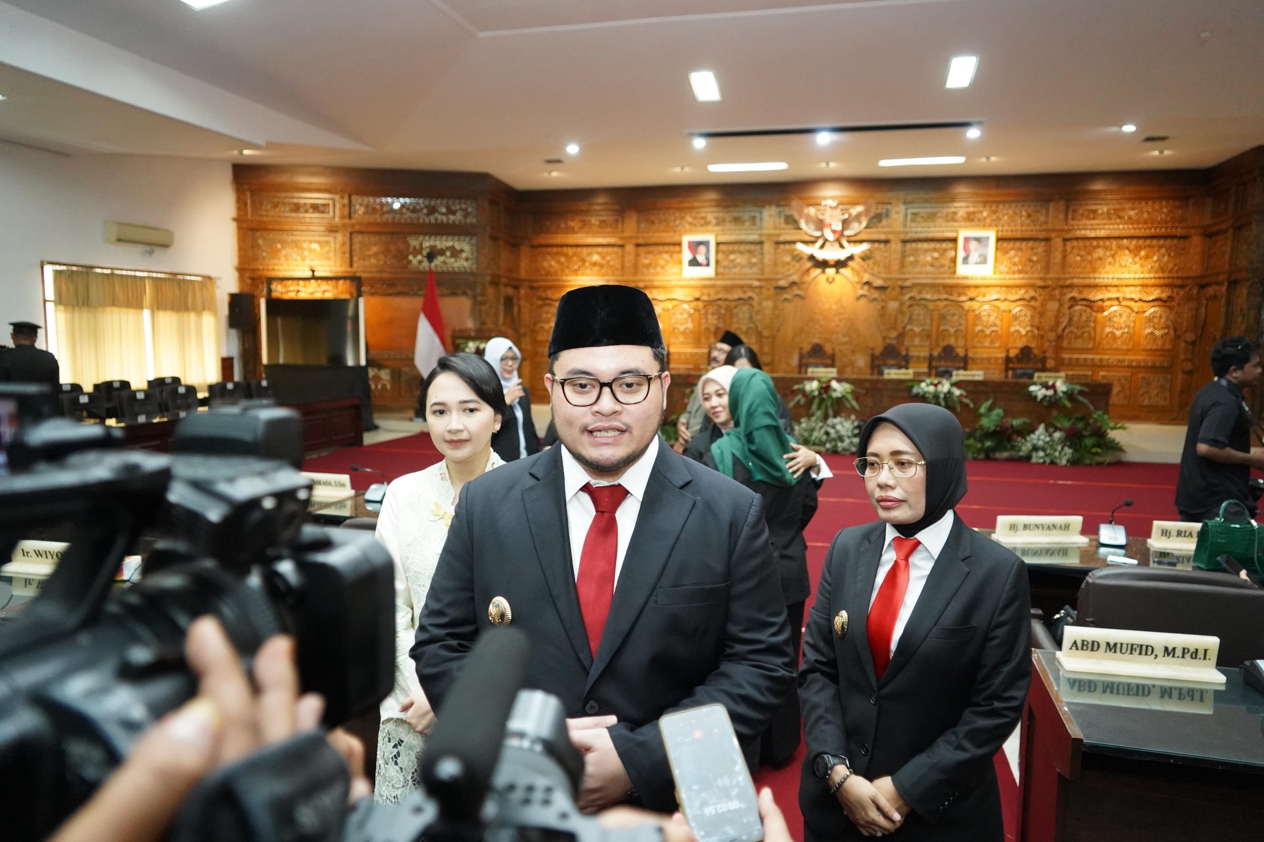 Mas Dhito Teken Kontrak Kinerja dengan Kepala OPD di Periode Kedua