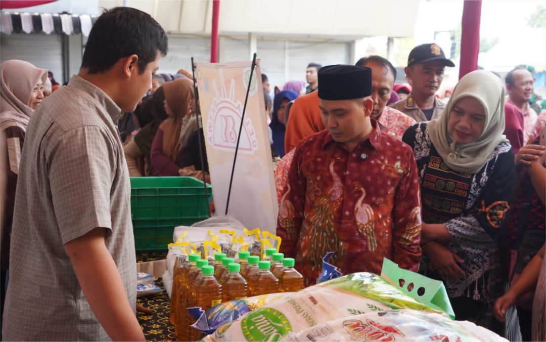 Ringankan Konsumen Pemkab. Mojokerto Bersama Disperta Jatim Gelar Pangan Murah
