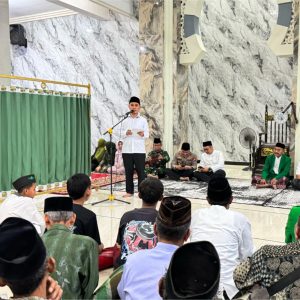 Safari Ramadhan Perdana: Bupati Al Barra Serahkan Bantuan Pembangunan Masjid Safari Ramadhan Perdana: Bupati Al Barra Serahkan Bantuan Pembangunan Masjid