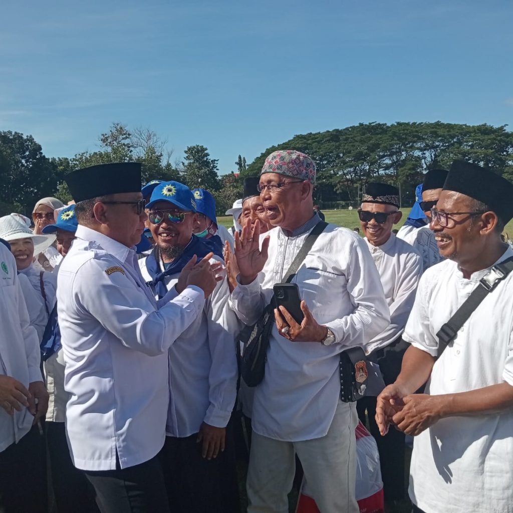 Kemenag Banyuwangi Gelar Manasik Massal di GOR Tawangalun