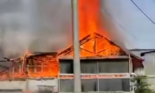 Kandang Terbakar, Lima Belas Ribu Ekor Ayam Mati Terpanggang