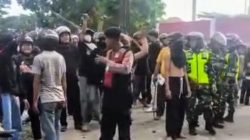Bentrok Dua Perguruan Silat Di Perbatasan Magetan-Madiun Akibatkan Jalan Macet