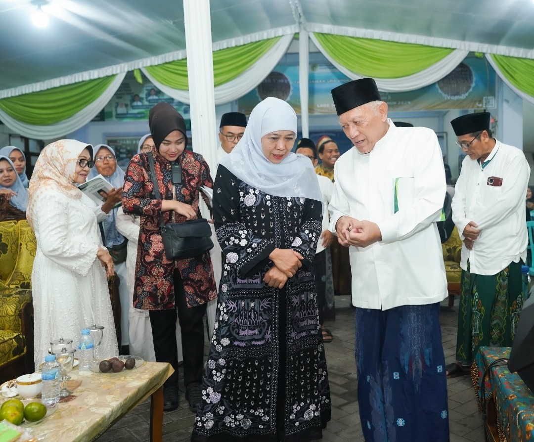 Mengingat Jasa untuk Bangsa dan Negara,  Gubernur Jatim Perjuangkan KH. Yusuf Hasyim Gelar Pahlawan