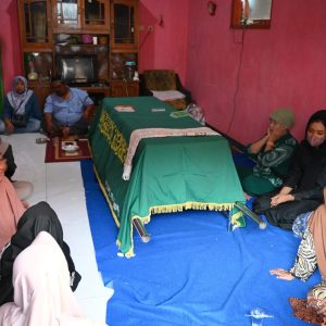 Jenazah Pekerja Migran Indonesia Asal Banyuwangi Tiba Rumah Duka, Bupati Ipuk: Semoga Ini yang Terakhir