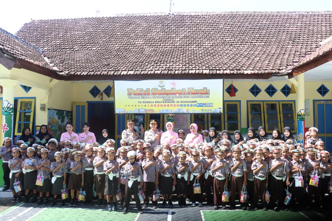 Kapolresta Banyuwangi Gelar Polisi Sahabat Anak di TK Kemala