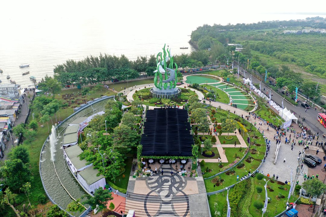 Anggota APEKSI Gelar Aksi Tanam Pohon di Taman Suroboyo