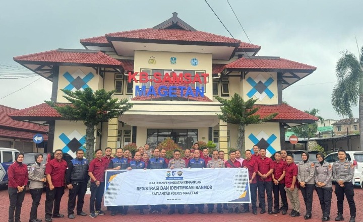 Satlantas Polres Magetan Gelar Pelatihan Registrasi Dan Identifikasi Ranmor Di KB Samsat