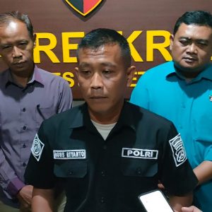 Operasi Pekat Semeru II 2025 Premanisme, Debcolector tak sesuai Aturan Ditindak Tegas Polres Magetan Operasi Pekat Semeru II 2025 Premanisme, Debcolector tak sesuai Aturan Ditindak Tegas Polres Magetan