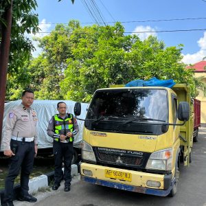 Satlantas Polres Magetan Gelar Razia Di Karas Sasar Truk Over Load Over Dimensi Satlantas Polres Magetan Gelar Razia Di Karas Sasar Truk Over Load Over Dimensi