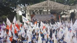 Ribuan Buruh Jatim Tuntut Pengesahan UU yang Menjamin Keadilan dan Kesejahteraan