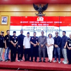 DPRD Kota Blitar Terima Audensi Ormas JPKP Terkait Nasib Mantan Pegawai Pabrik Rokok DPRD Kota Blitar Terima Audensi Ormas JPKP Terkait Nasib Mantan Pegawai Pabrik Rokok