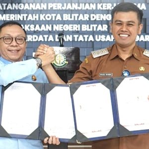 Pemkot Blitar Teken MoU dengan Kejaksaan, Hadirkan Pemerintahan Bersih dan Akuntabel Pemkot Blitar Teken MoU dengan Kejaksaan, Hadirkan Pemerintahan Bersih dan Akuntabel