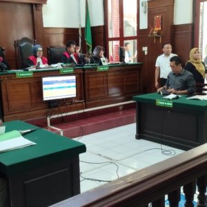 Tiga Kali Tunda Putusan, PN Surabaya Disorot karena Dugaan Intervensi Tiga Kali Tunda Putusan, PN Surabaya Disorot karena Dugaan Intervensi