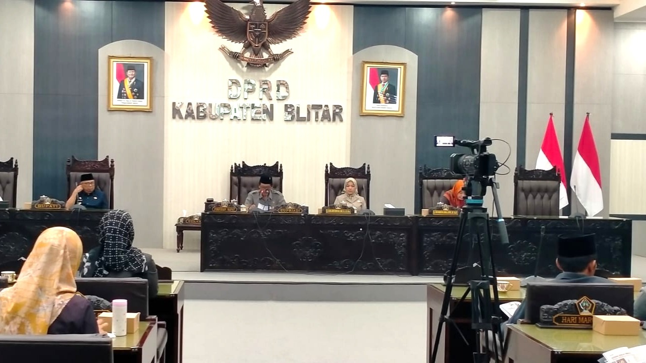 Rapat Paripurna DPRD Kabupaten Blitar Bahas Ranperda 8 Usulan Bupati