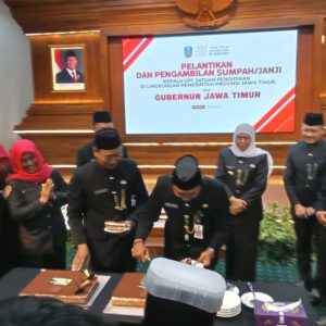 Setelah Dilantik Gubernur, Kepala Sekolah Diwajibkan Ikuti Tes Talent DNA Setelah Dilantik Gubernur, Kepala Sekolah Diwajibkan Ikuti Tes Talent DNA