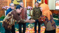 Gubernur Jatim Janji  Siapkan  Asrama Untuk Mahasiswa ITS Surabaya Jalur KIP Kuliah Asal Jatim