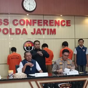 Polda Jatim Tangkap 4 Tersangka Sindikat Narkoba Jaringan Surabaya-Malaysia