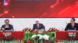 Harapan Gubernur Khofifah Terhadap Direksi dan Komisaris Bank Jatim yang Baru