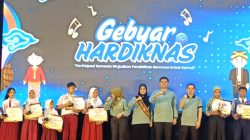 Puncak Hardiknas, Wali Kota Blitar: Pendidikan Adalah Tanggung Jawab  Kita Bersama