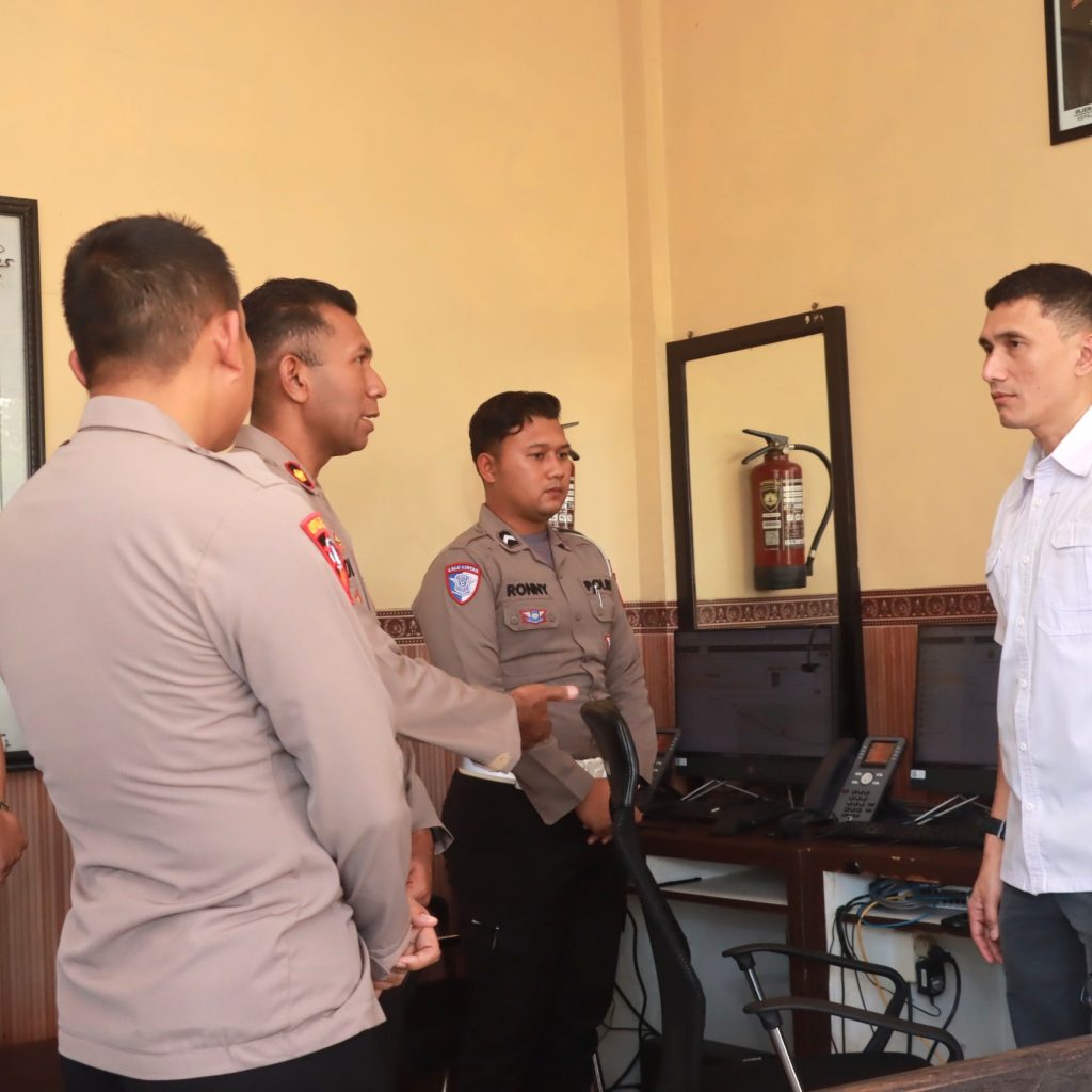 Anda Punya Masalah, Ingin Lapor Polres Blitar, Hubungi Layanan 110 atau Via WA 081229132005