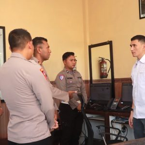Anda Punya Masalah, Ingin Lapor Polres Blitar, Hubungi Layanan 110 atau Via WA 081229132005 Anda Punya Masalah, Ingin Lapor Polres Blitar, Hubungi Layanan 110 atau Via WA 081229132005