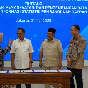 Surabaya Jalin Kerja Sama Trilateral dengan Kemendagri dan BPS Surabaya Jalin Kerja Sama Trilateral dengan Kemendagri dan BPS