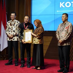 Surabaya Raih Nilai Tertinggi Nasional Indeks Reformasi Birokrasi 2024 Surabaya Raih Nilai Tertinggi Nasional Indeks Reformasi Birokrasi 2024