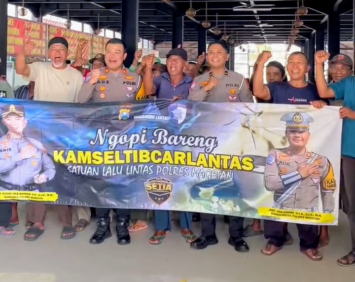 Ngopi Bareng Kamseltibcarlantas Satlantas Polres Magetan Bersama Kominitas Becak Dan OJek Pasar Baru