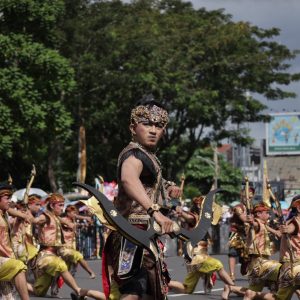 Parade Vaganza Surabaya Hadirkan Legenda Sawunggaling