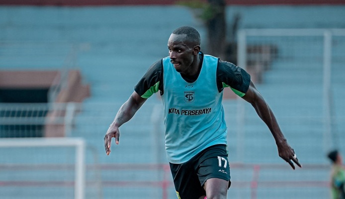 Lupakan Kenangan Indah Bersama Persik, Flavio Komitmen Bawa Persebaya Menang