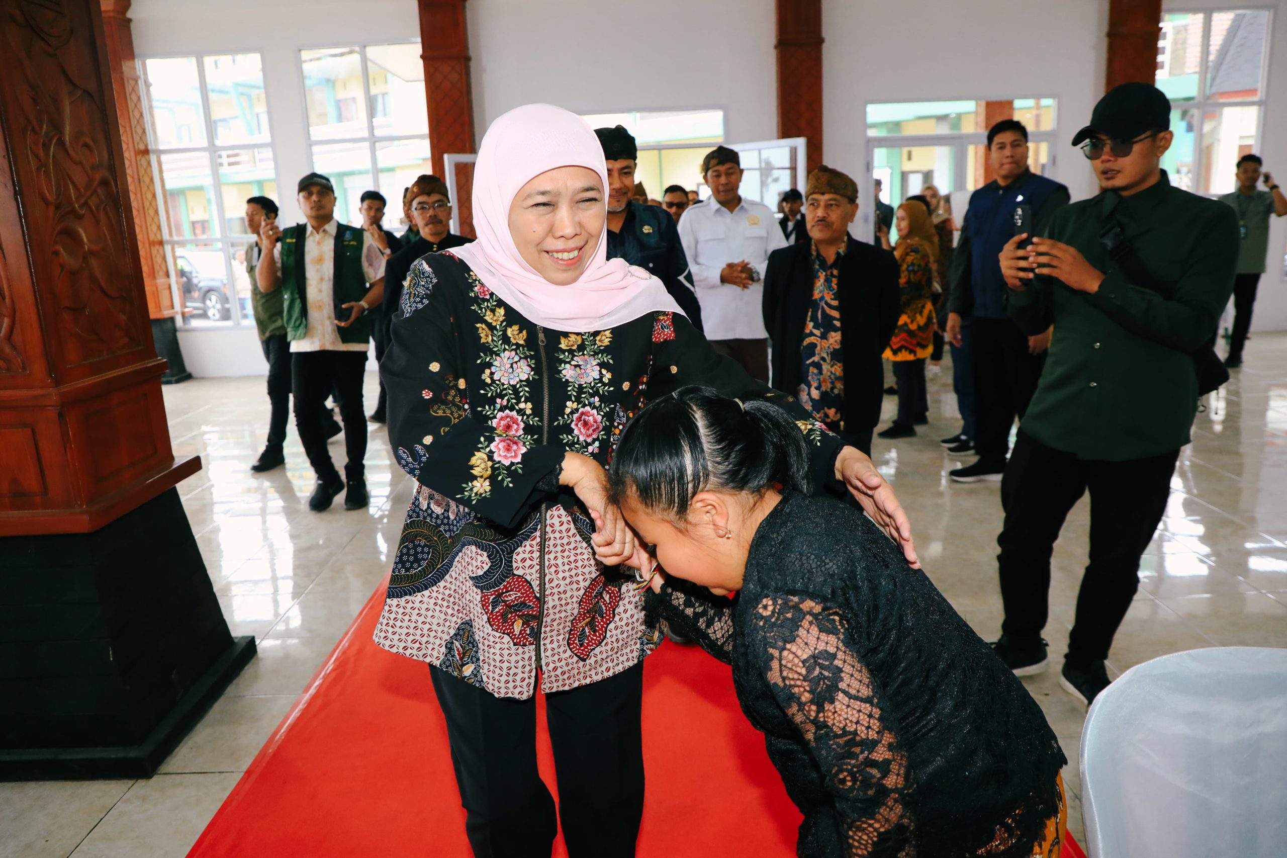 Revitalisasi Pendopo Agung Ngadisari Rampung, Gubernur Khofifah Optimis Jadi Penguat Budaya Suku Tengger – Bromo
