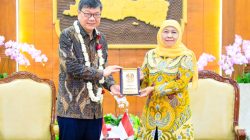 Dubes Singapura Puji Jatim Sebagai Tujuan Utama Investasi di Indonesia, Ini Kata Khofifah