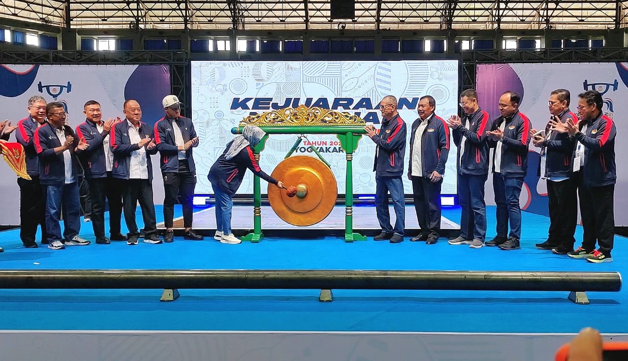 250 Atlet Bersaing di Kejurnas Angkat Besi, Peraih Emas Olimpiade Ambil Bagian