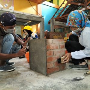Penyandang Disabilitas Kabupaten Malang Antusias Mengikuti Pelatihan Pertukangan Penyandang Disabilitas Kabupaten Malang Antusias Mengikuti Pelatihan Pertukangan
