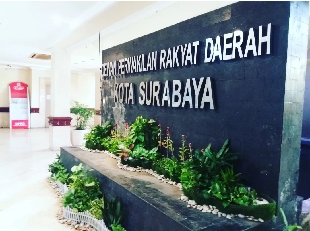 Anggaran Struktur dan Konstruksi Drainase Surabaya Terlalu Tinggi