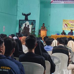 Imam Wihdan Zarkasyi Ajak Pemuda Kota Kediri Melek Hukum