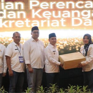 Tingkatkan Kinerja ASN Kab. Mojokerto Luncurkan Aplikasi “SUHITA” Tingkatkan Kinerja ASN Kab. Mojokerto Luncurkan Aplikasi “SUHITA”