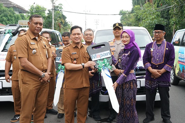 Pemkot Kediri Distribusi 12 Mobmas, Mbak Wali: Ini Aspirasi Lama Warga