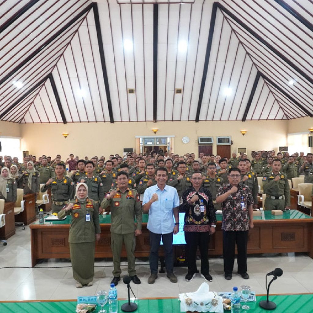 Hadir di Acara Bimtek Satpol PP, Bupati Bojonegoro: Mari Menjalankan Integritas dan Profesionalitas yang Humanis