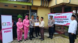 Hari Bhayangkara ke-79, Polresta Banyuwangi Gelar Baksos ke Panti Jompo dan Panti Asuhan
