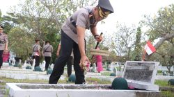 Peringati Hari Bhayangkara ke-79 Kapolresta Banyuwangi Pimpin Ziarah Rombongan di TMP Wisma Raga Satria