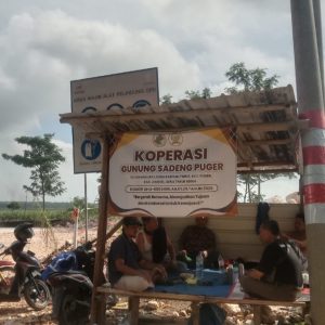 Warga Desa Grenden Jember Tidak Tahu Menahu Kompensasi Batu Kapur Gratis Warga Desa Grenden Jember Tidak Tahu Menahu Kompensasi Batu Kapur Gratis