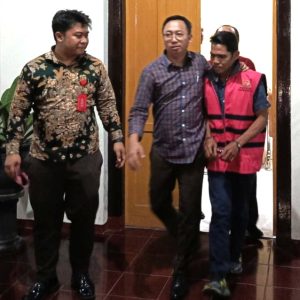 Kejari Kabupaten Blitar Tetapkan Tersangka Berinisial MM Terkait Dugaan Korupsi Dam Kali Bentak Kejari Kabupaten Blitar Tetapkan Tersangka Berinisial MM Terkait Dugaan Korupsi Dam Kali Bentak